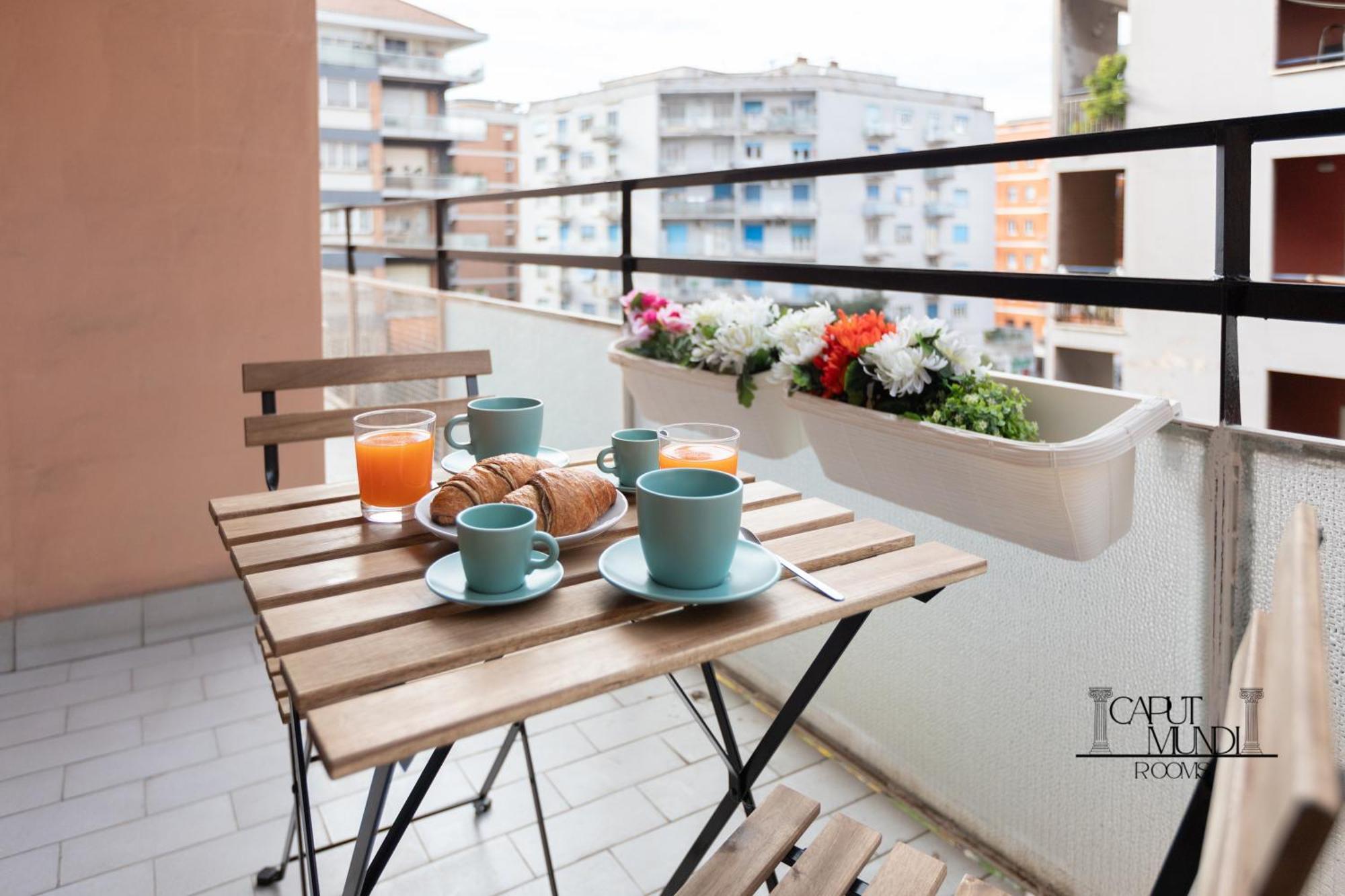Caput Mundi Rooms - 100Mt To Metro A, Terrace, A-C, 15 Min To Center Roma Exterior foto