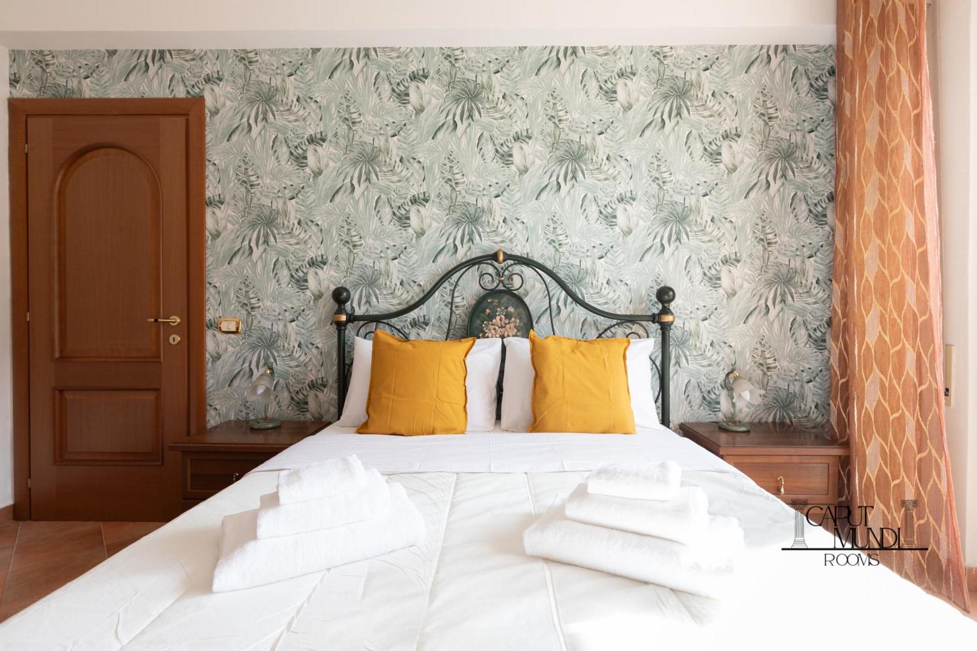 Caput Mundi Rooms - 100Mt To Metro A, Terrace, A-C, 15 Min To Center Roma Exterior foto